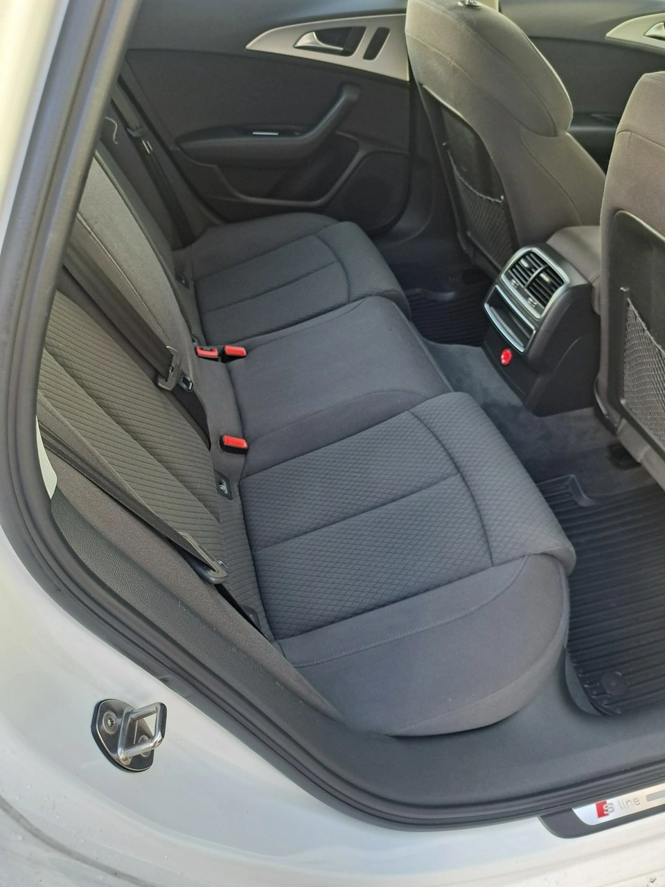 Audi A6 - Zdjęcie 17