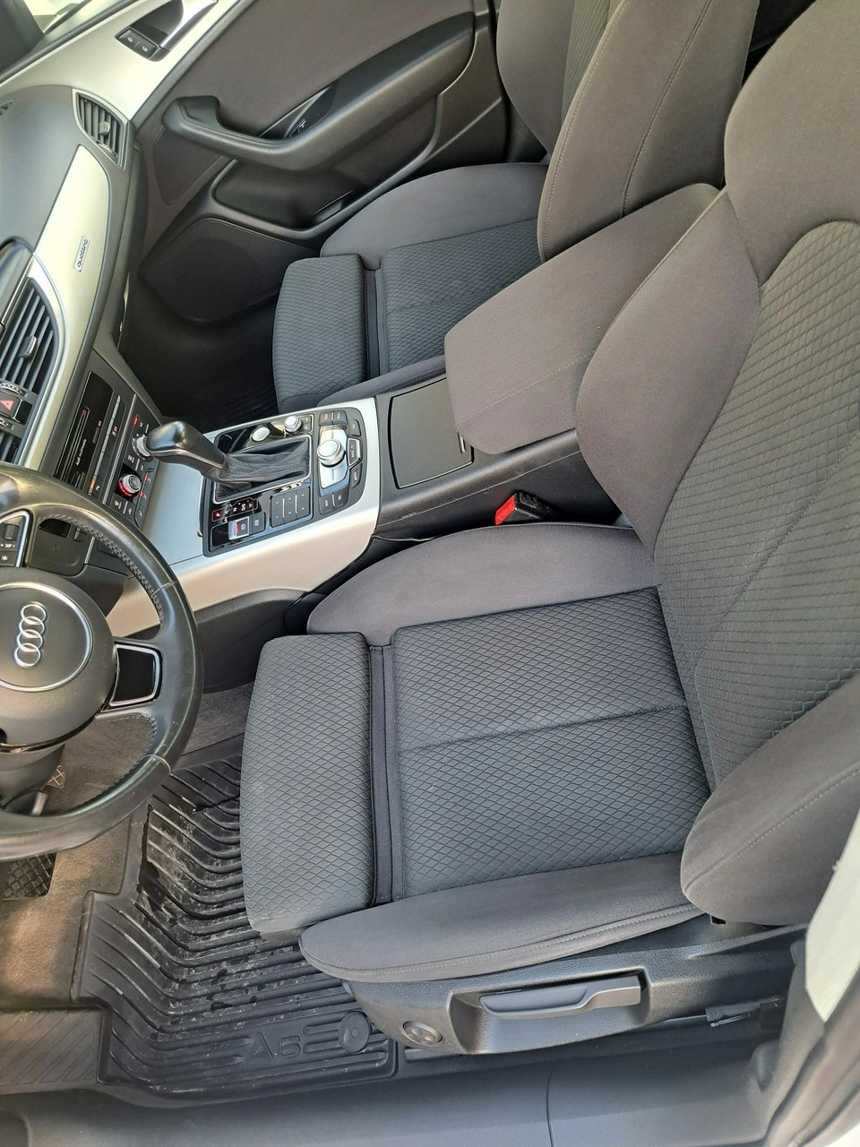 Audi A6 - Zdjęcie 23