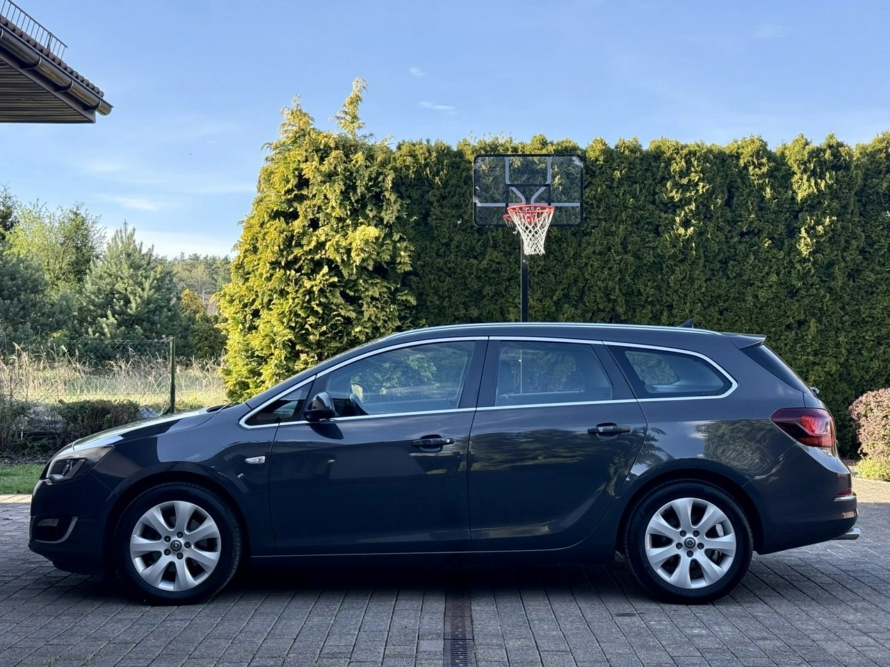 Opel Astra - Zdjęcie 14
