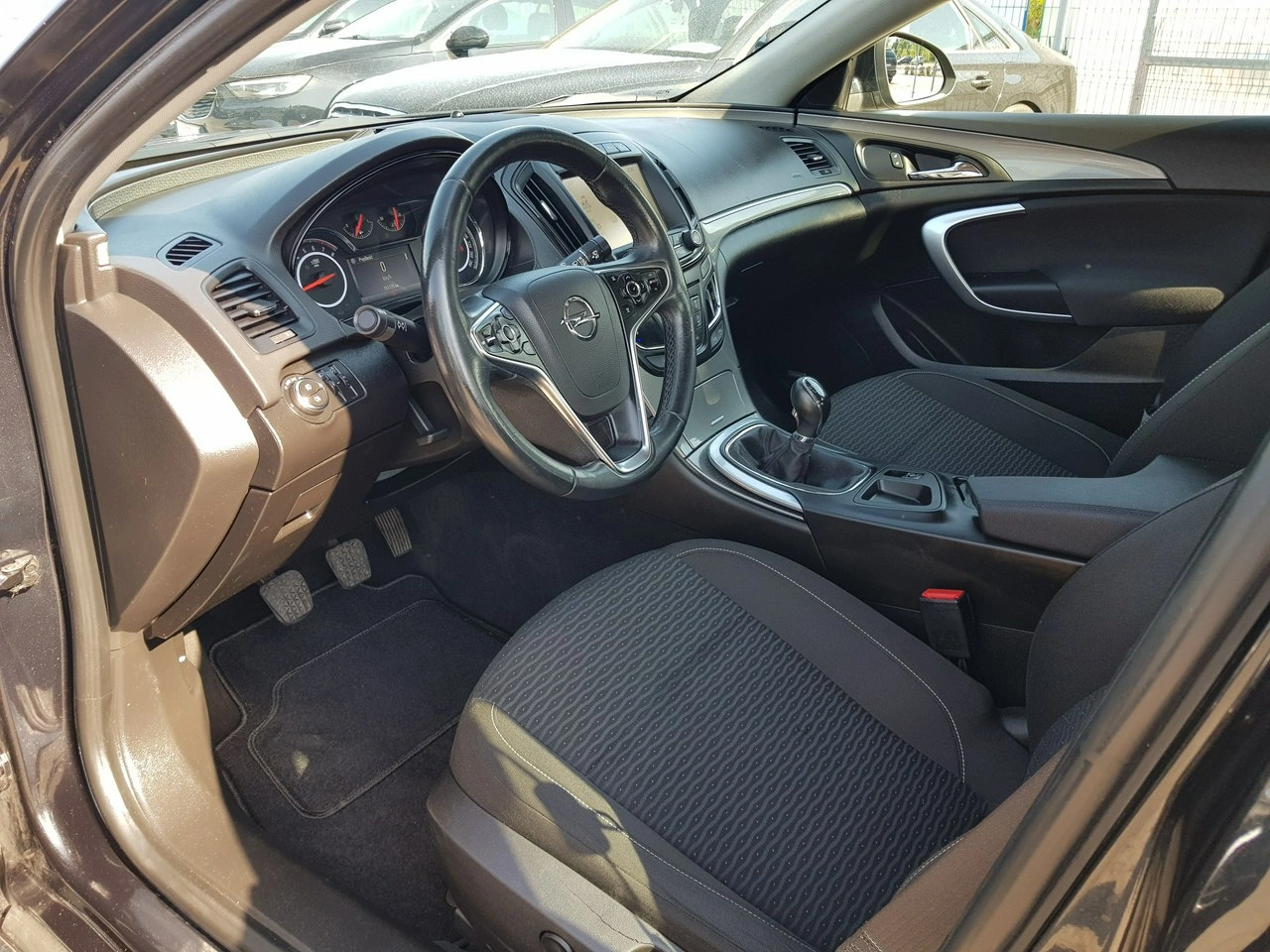 Opel Insignia - Zdjęcie 8