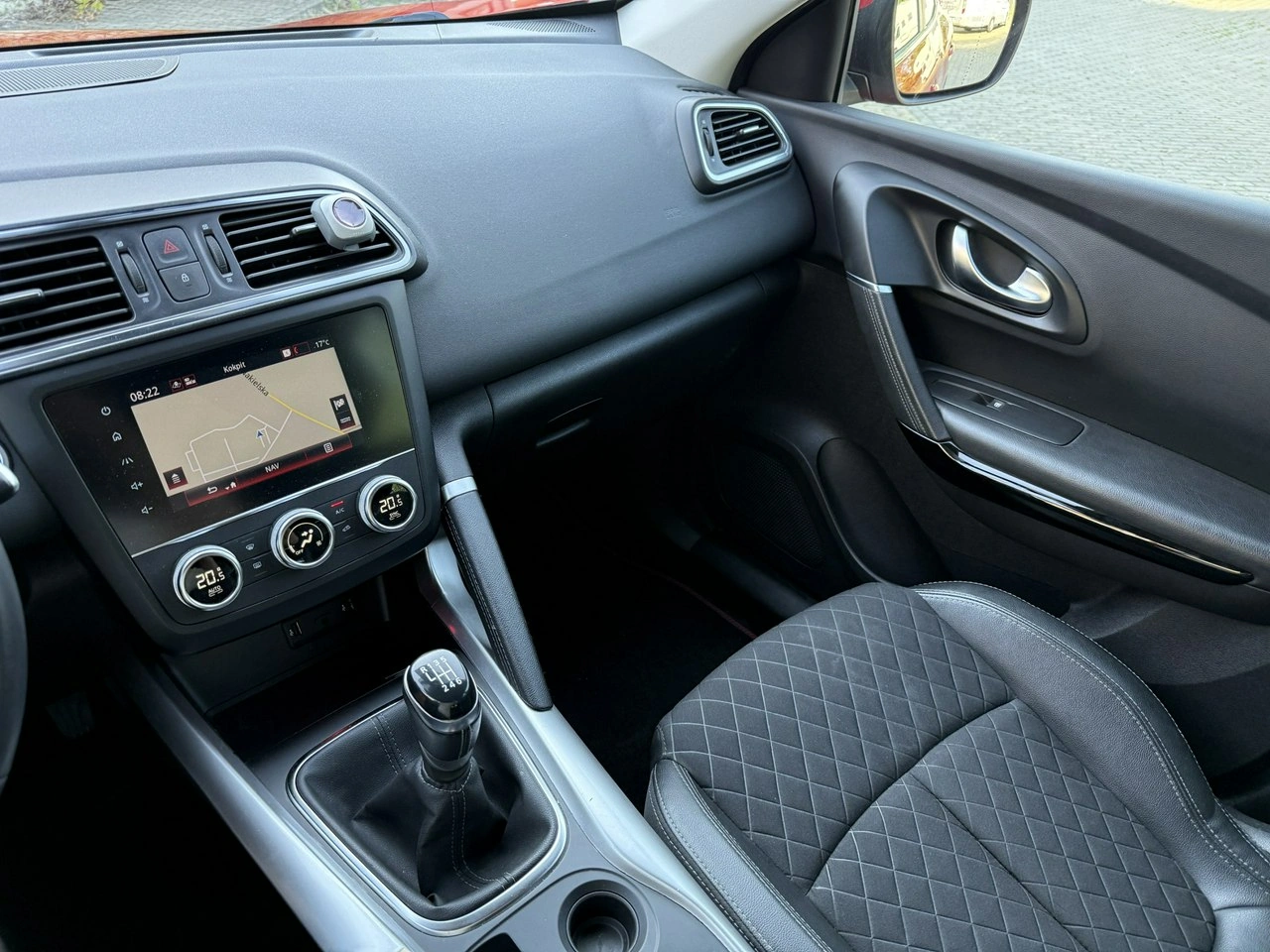 Renault Kadjar - Zdjęcie 17