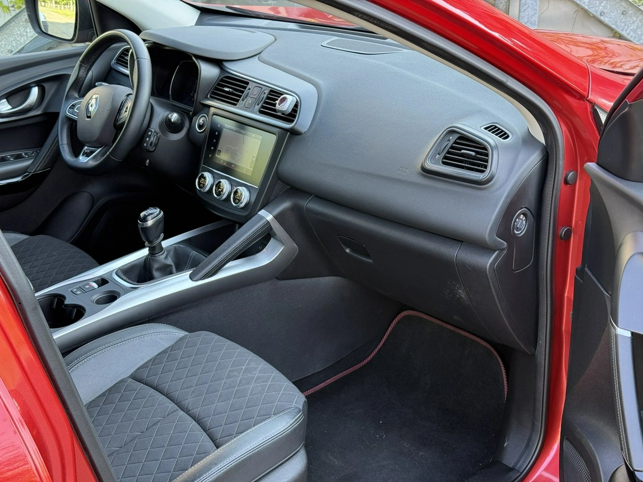 Renault Kadjar - Zdjęcie 6