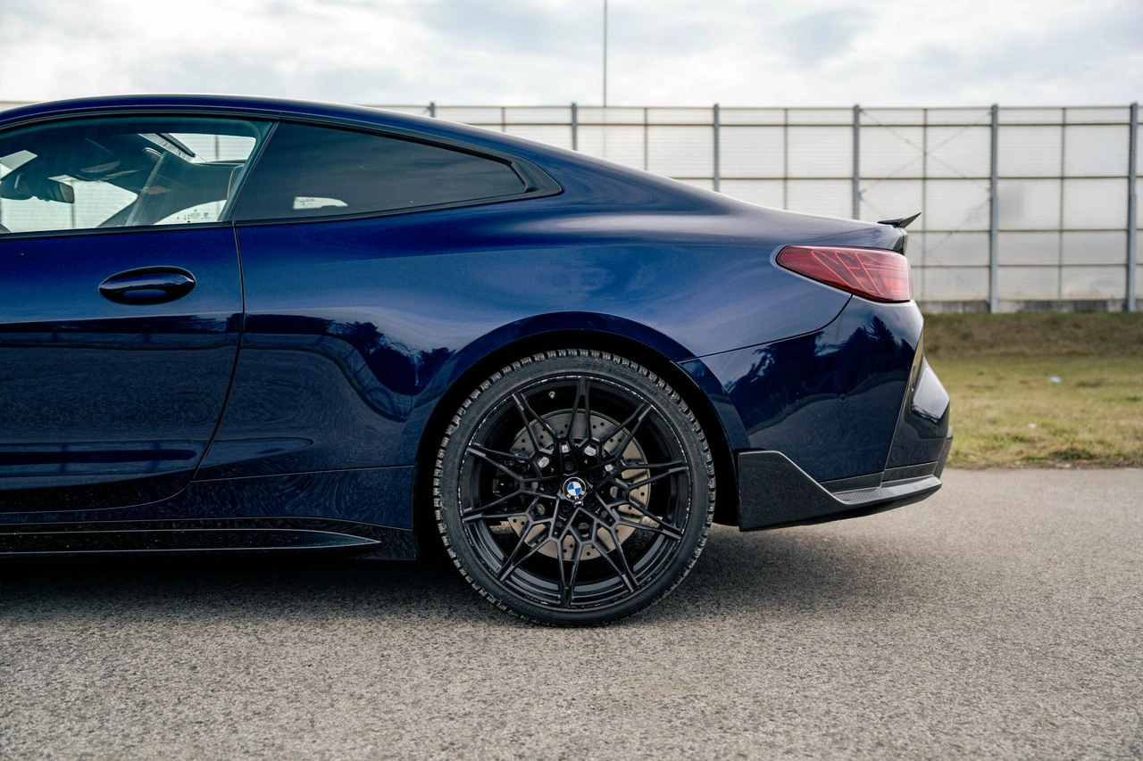 BMW M4 - Zdjęcie 11