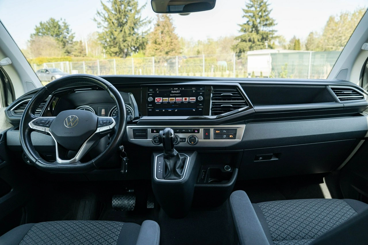 Volkswagen Multivan - Zdjęcie 17