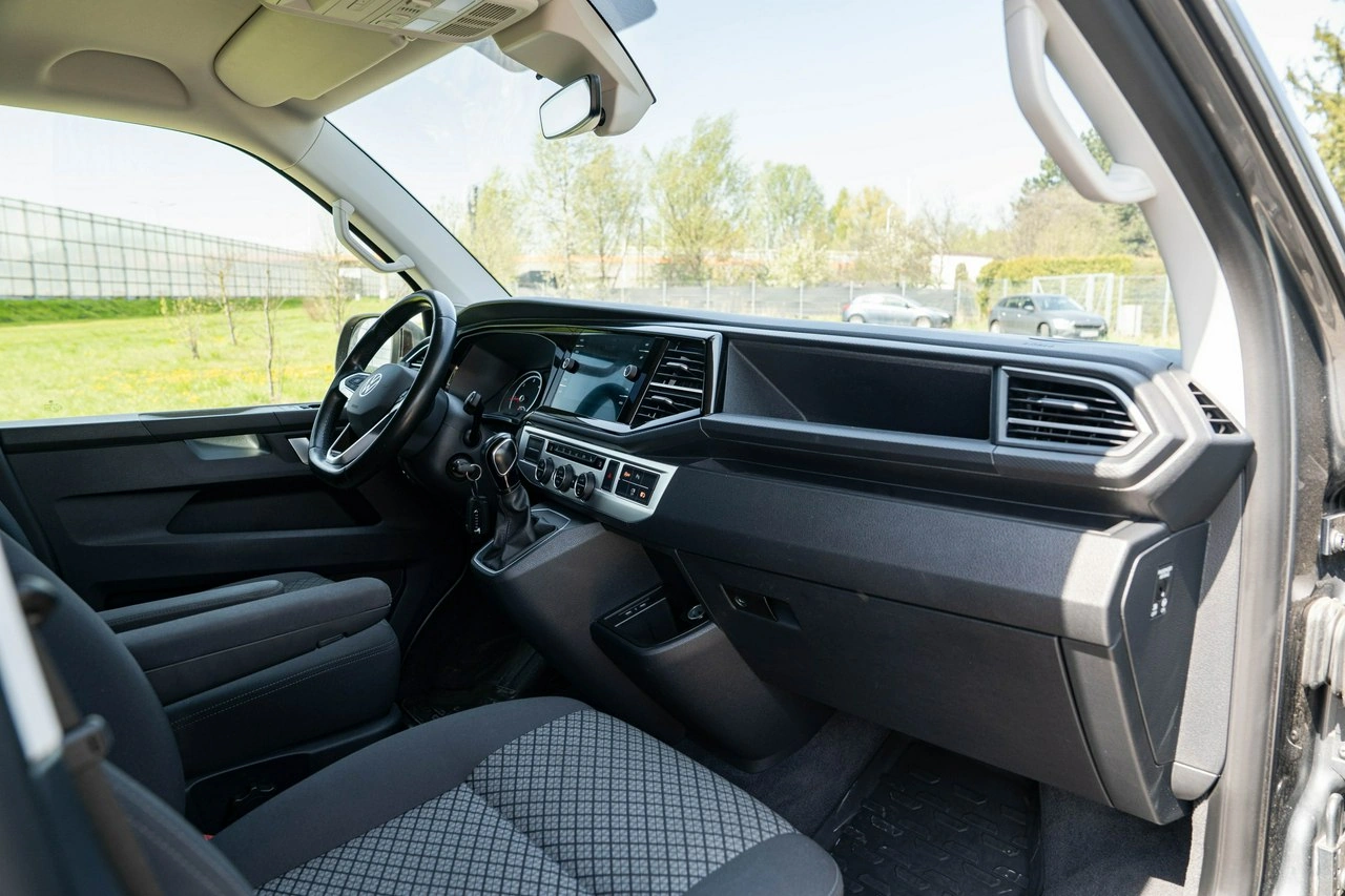 Volkswagen Multivan - Zdjęcie 20