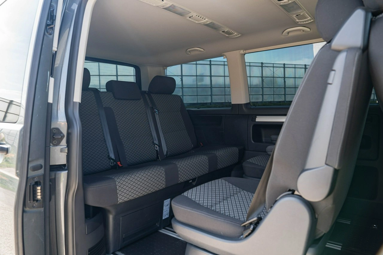 Volkswagen Multivan - Zdjęcie 26