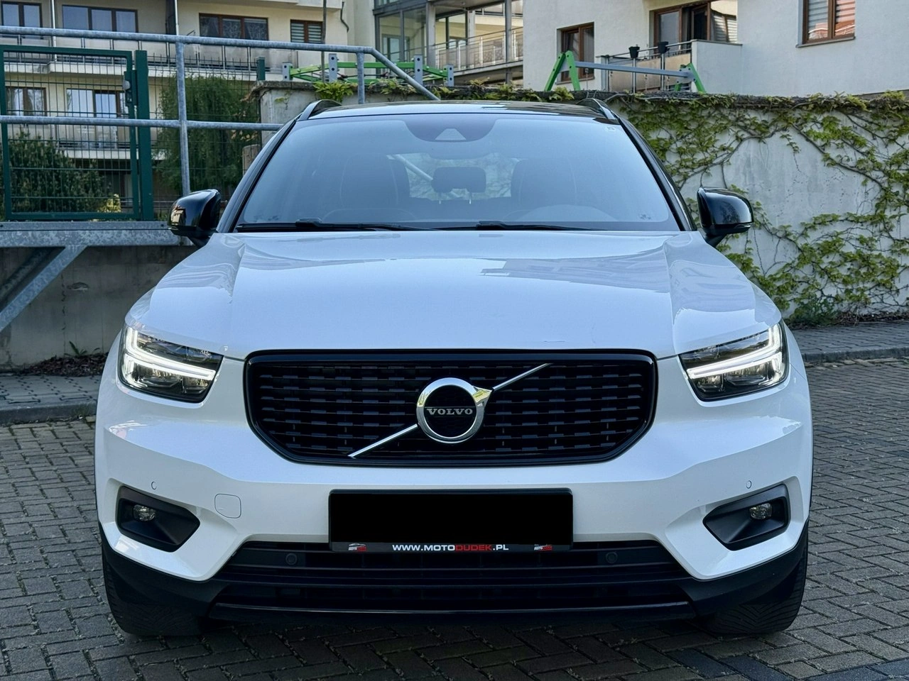Volvo XC 40 - Zdjęcie 11