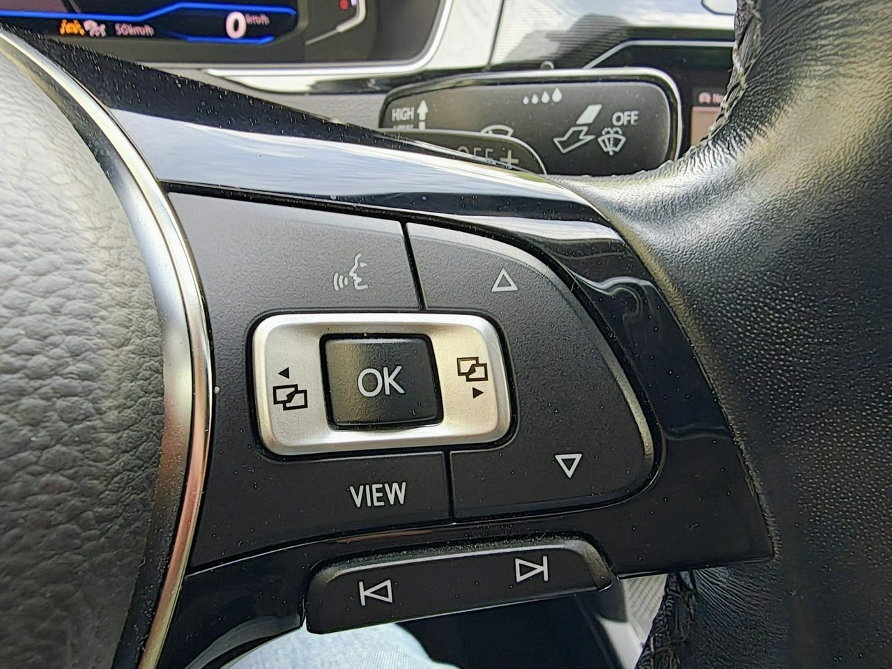 Volkswagen Arteon - Zdjęcie 22