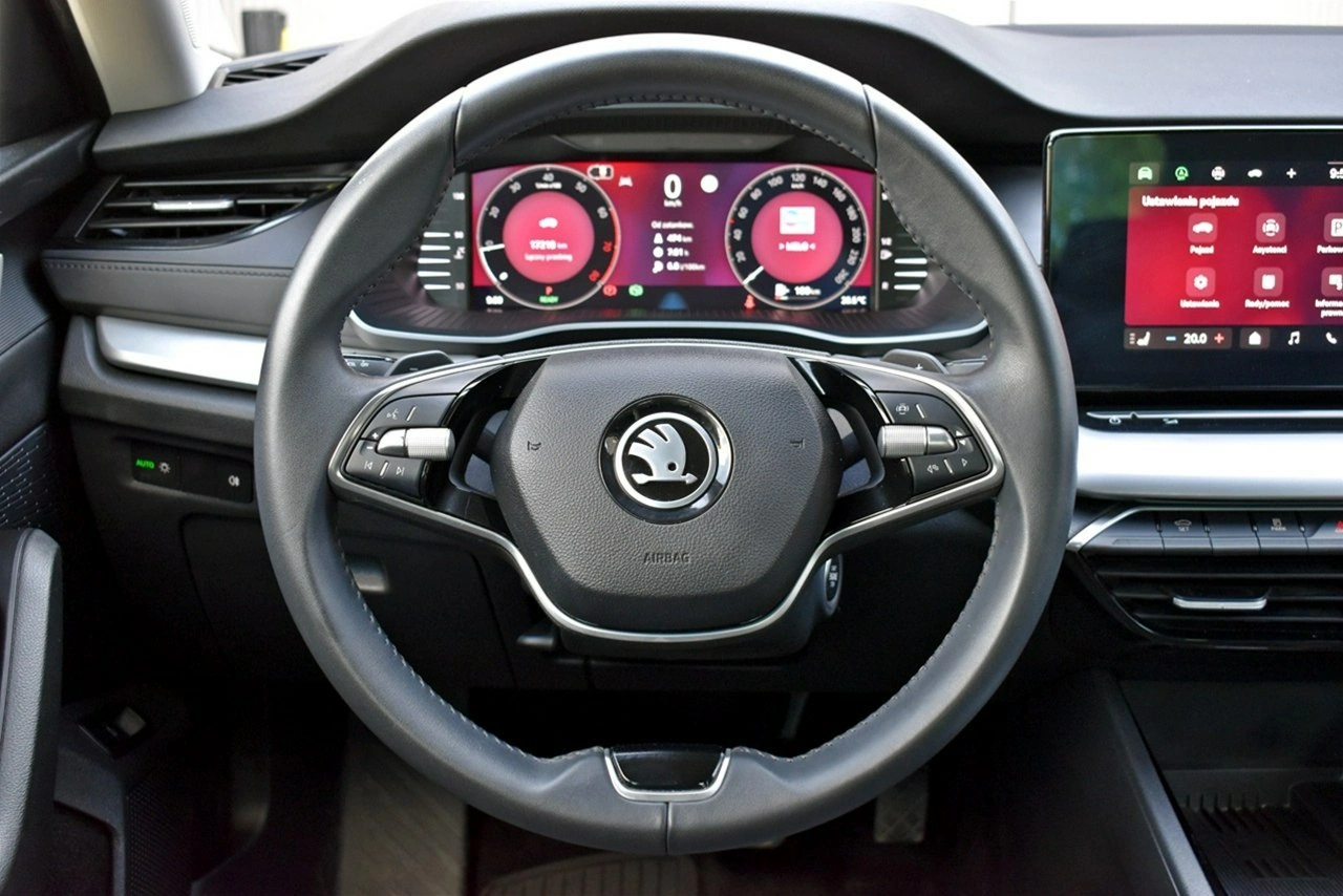 Skoda Octavia - Zdjęcie 13