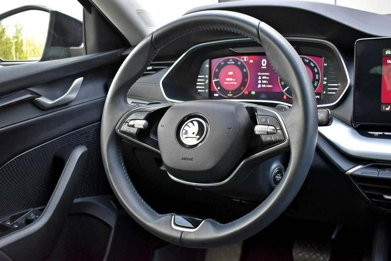 Skoda Octavia - Zdjęcie 16