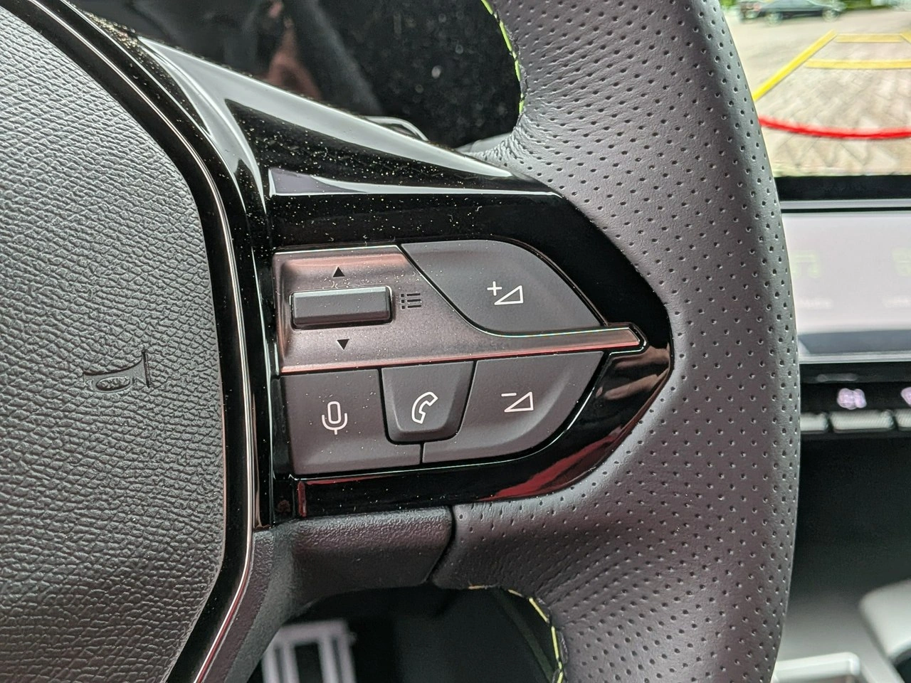 Peugeot 408 - Zdjęcie 16