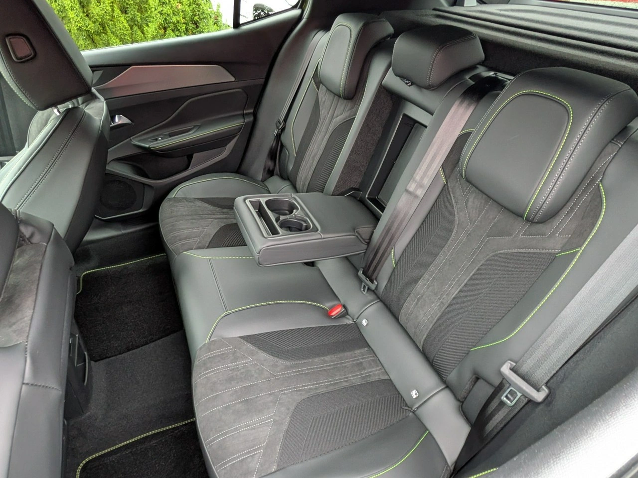 Peugeot 408 - Zdjęcie 23