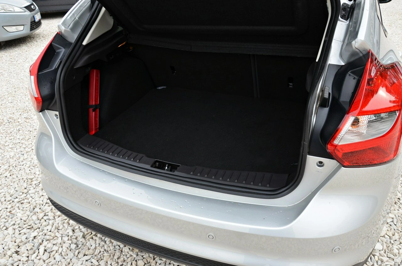 Ford Focus - Zdjęcie 9