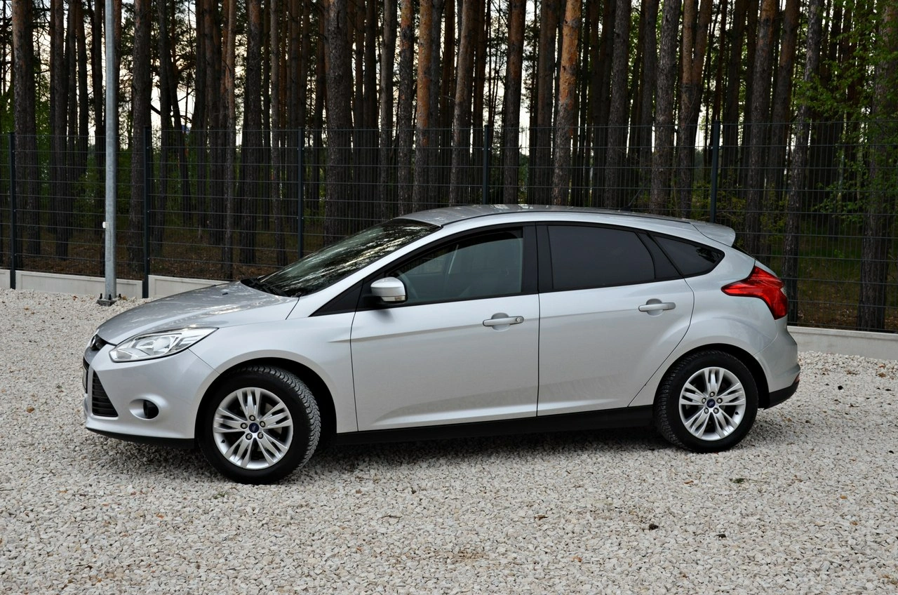 Ford Focus - Zdjęcie 15