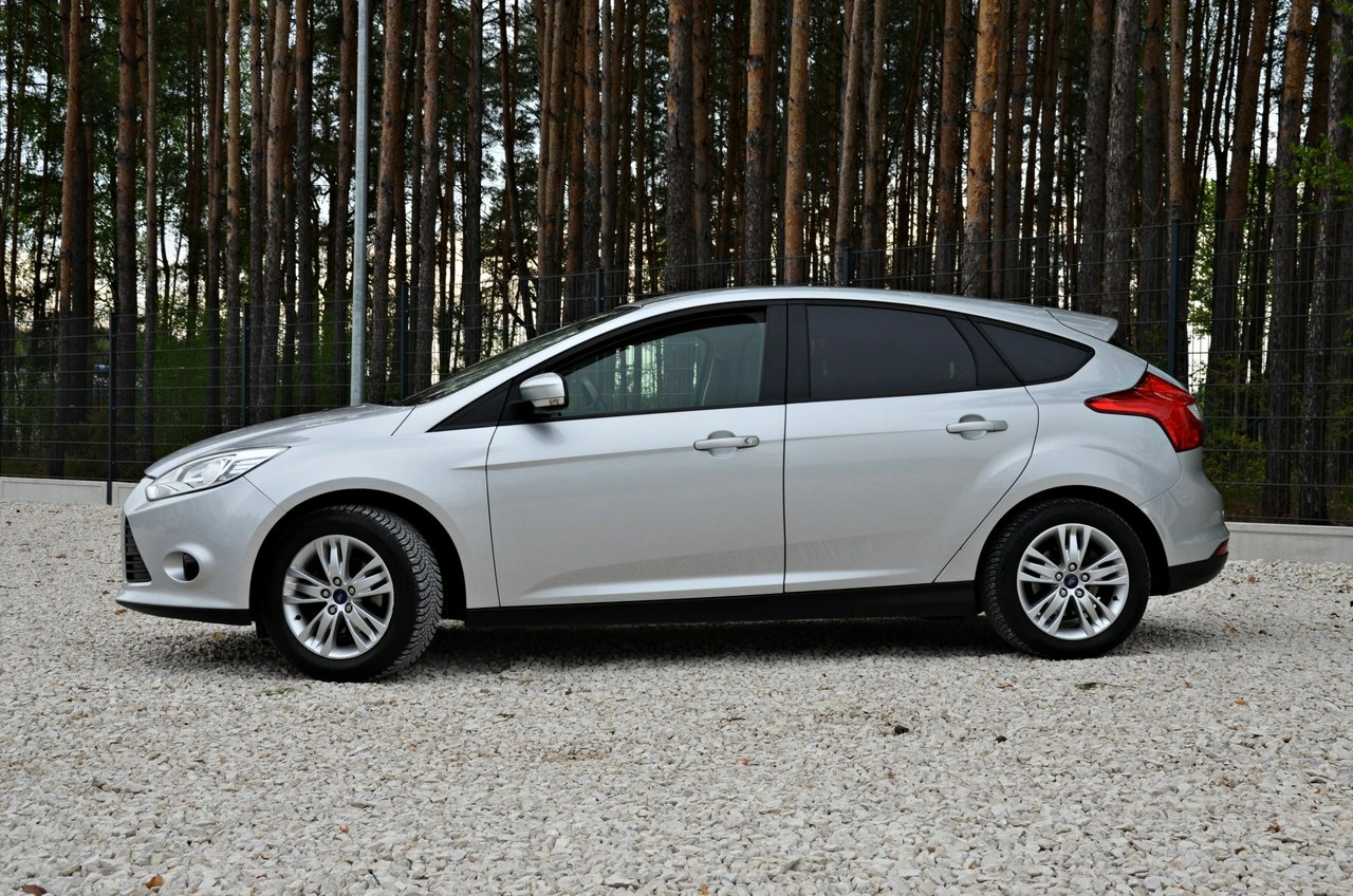 Ford Focus - Zdjęcie 16