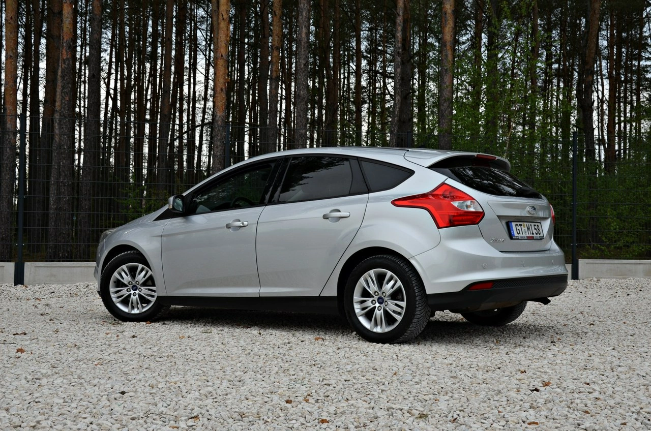 Ford Focus - Zdjęcie 18