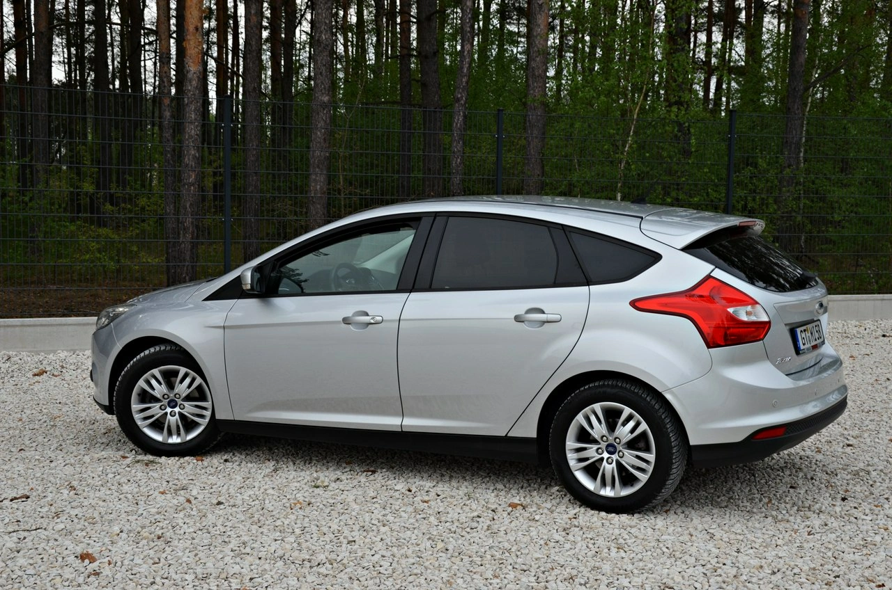 Ford Focus - Zdjęcie 19