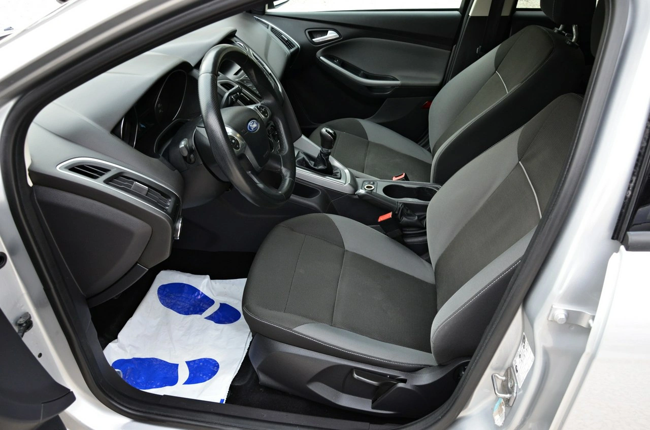 Ford Focus - Zdjęcie 26