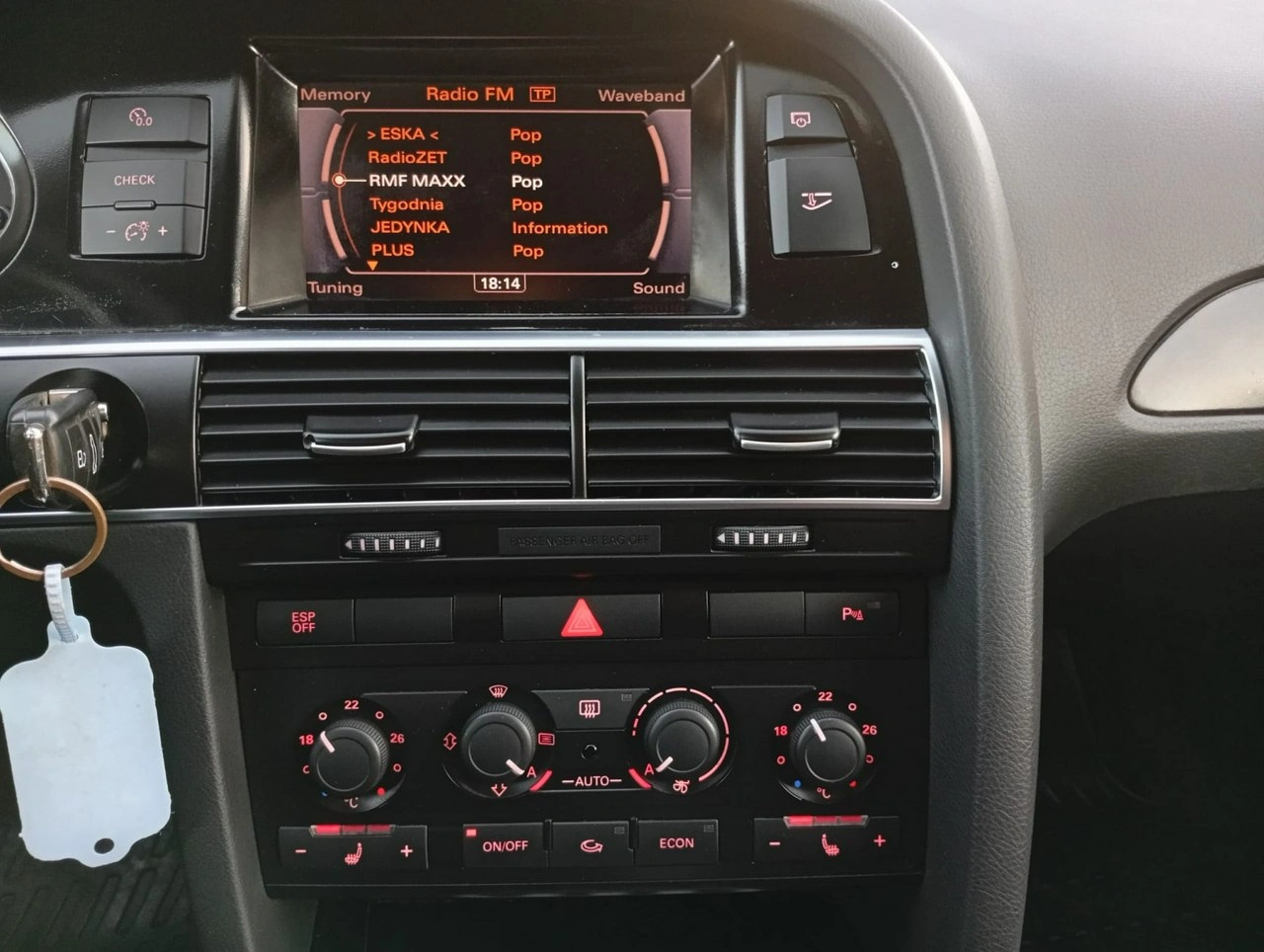 Audi A6 - Zdjęcie 17