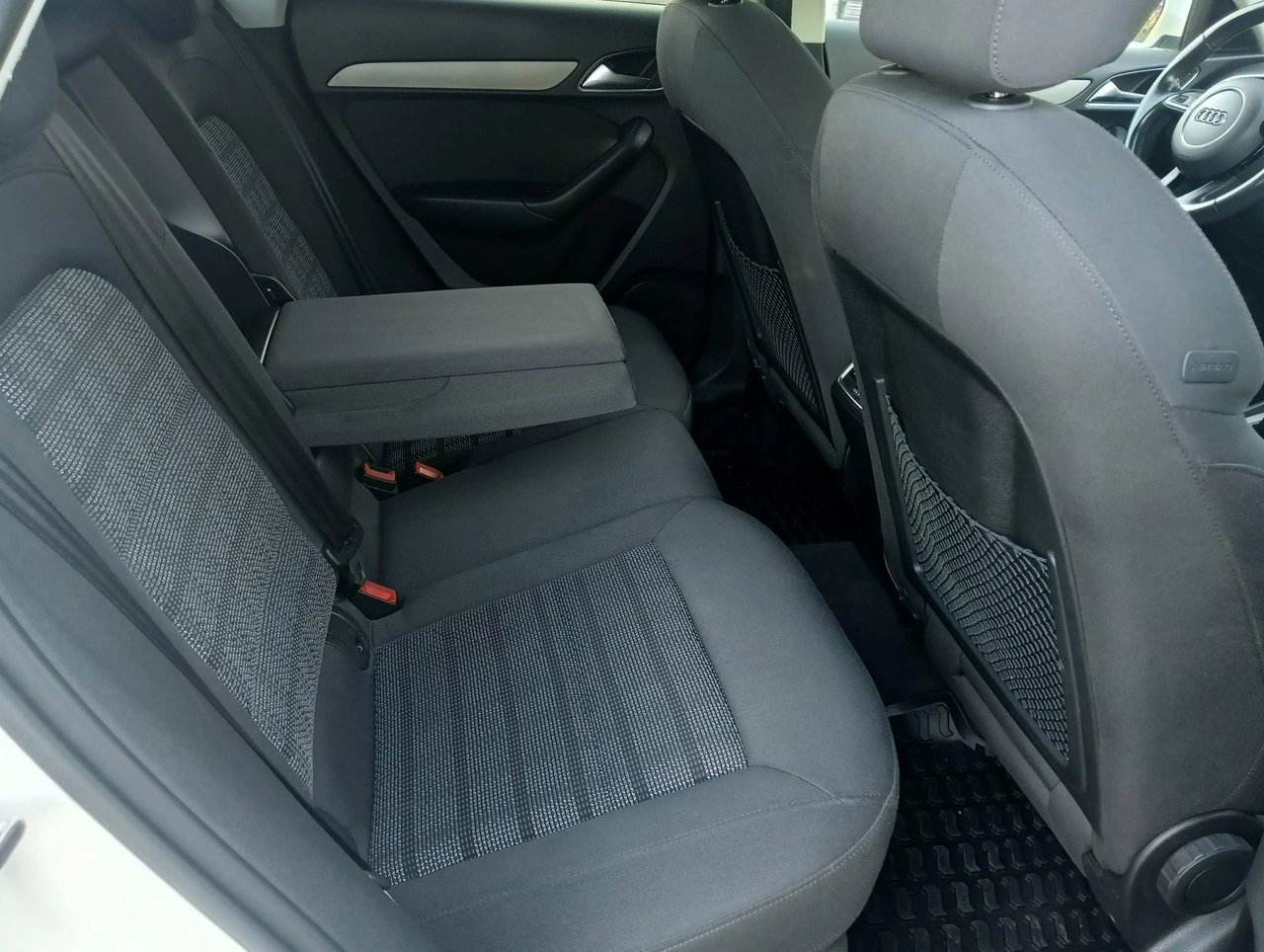 Audi Q3 - Zdjęcie 21