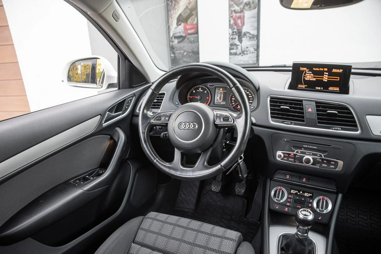 Audi Q3 - Zdjęcie 28