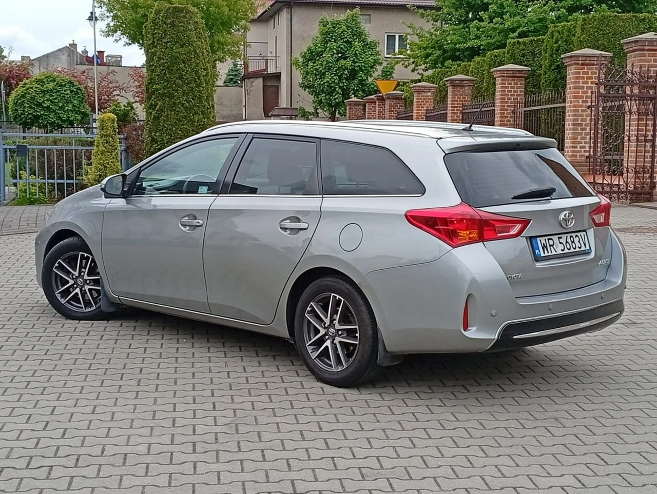 Toyota Auris - Zdjęcie 15