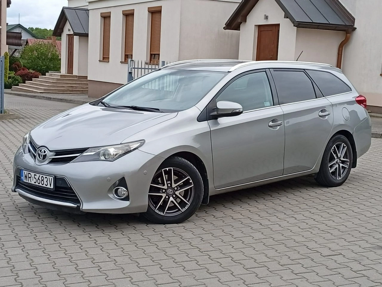 Toyota Auris - Zdjęcie 18