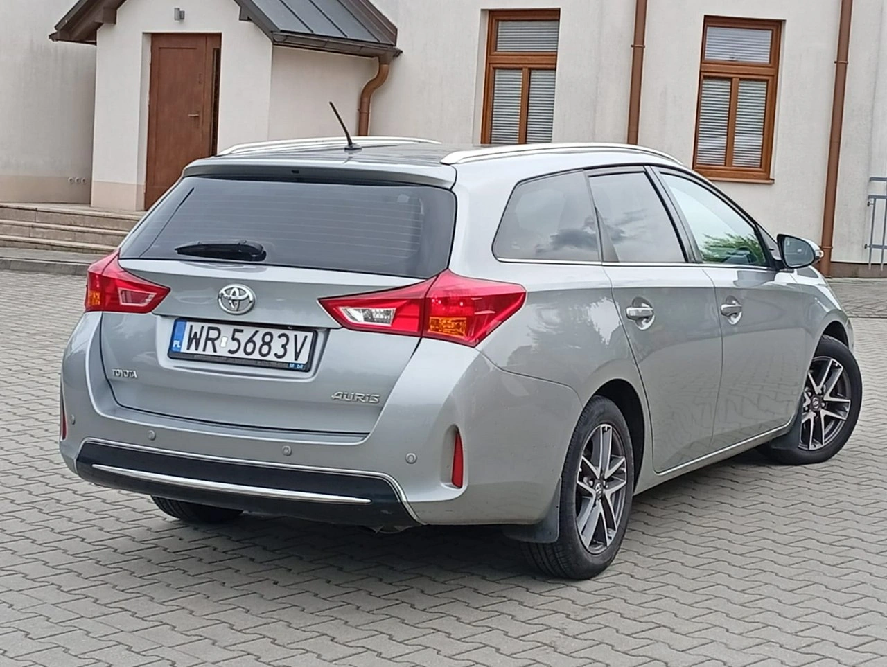 Toyota Auris - Zdjęcie 22