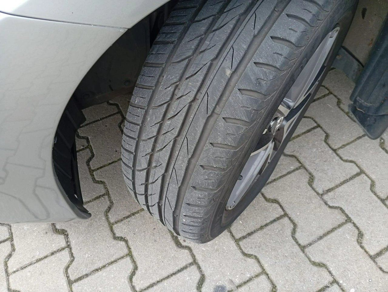 Toyota Auris - Zdjęcie 6