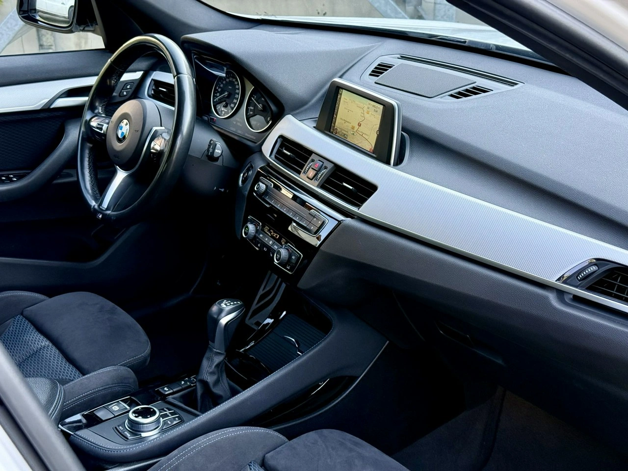 BMW X1 - Zdjęcie 6
