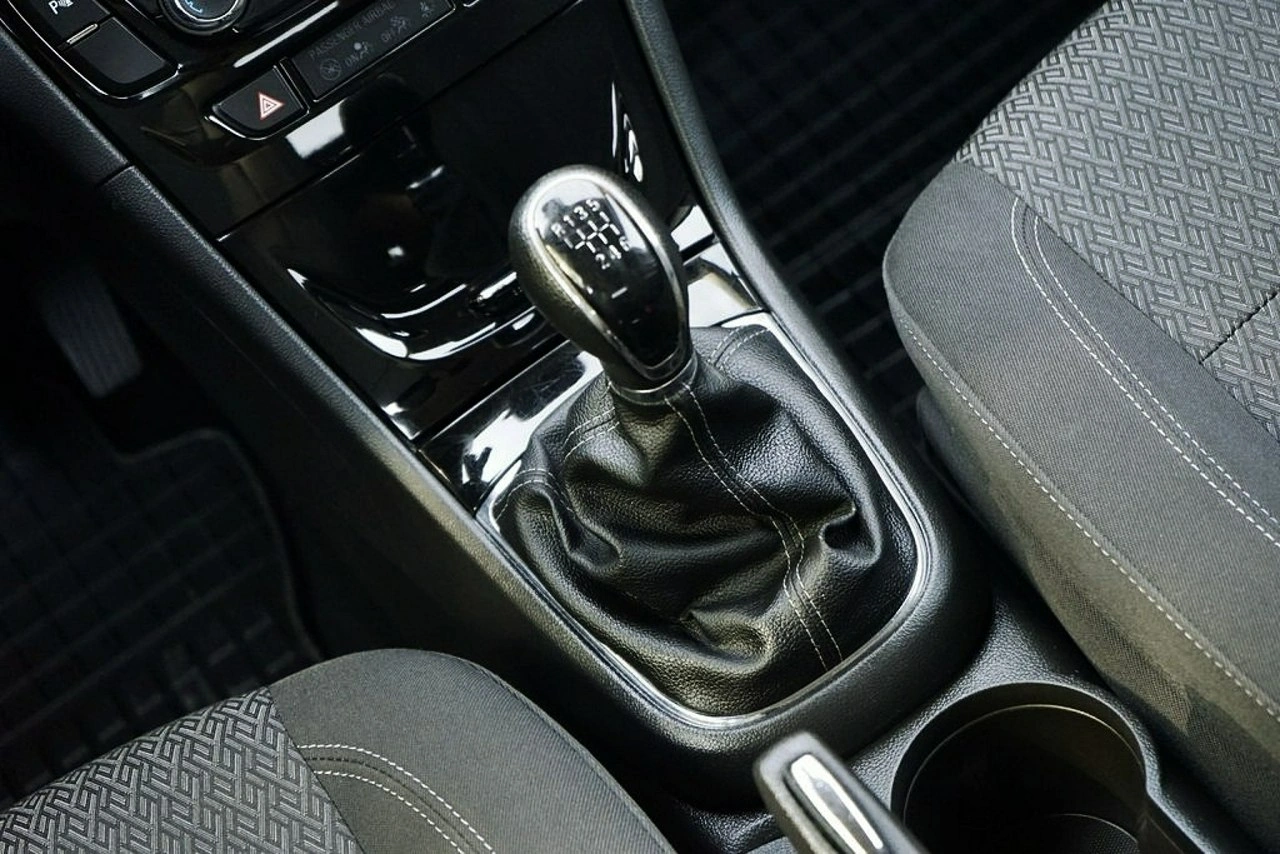 Opel Mokka X - Zdjęcie 25