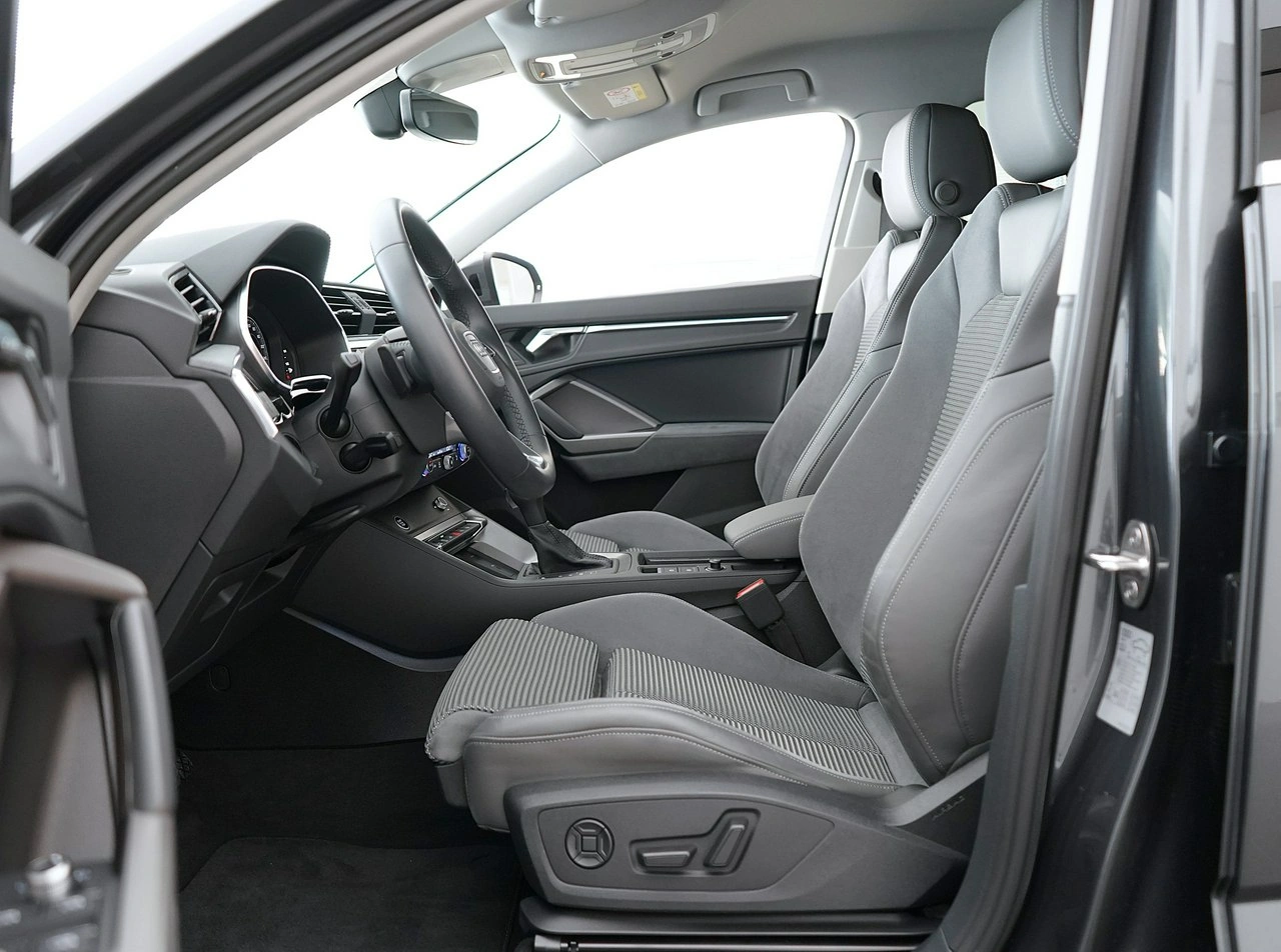 Audi Q3 - Zdjęcie 15