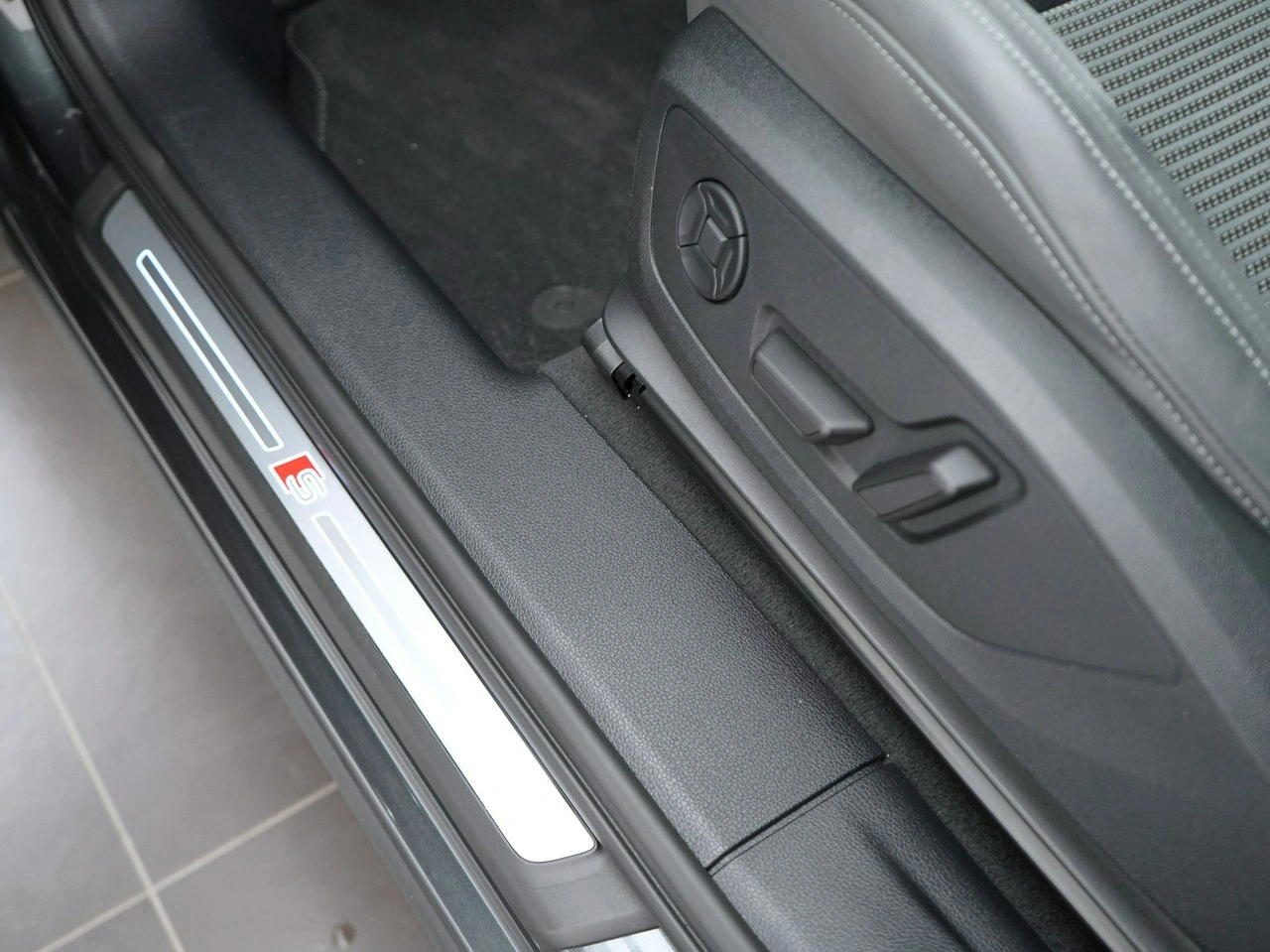 Audi Q3 - Zdjęcie 12
