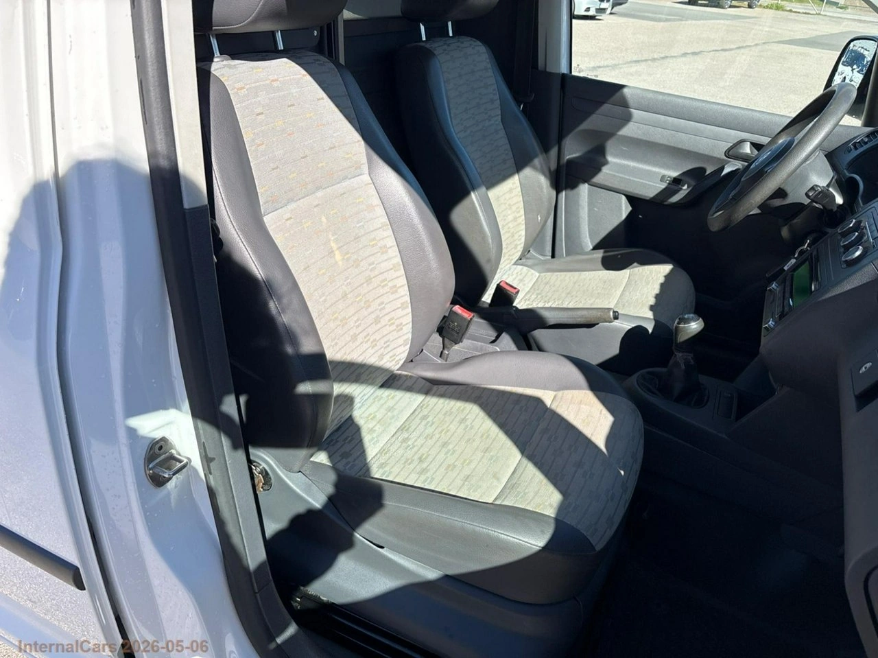 Volkswagen Caddy - Zdjęcie 8