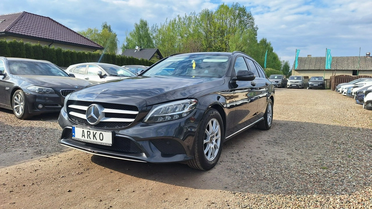 Mercedes C 180 - Zdjęcie 2