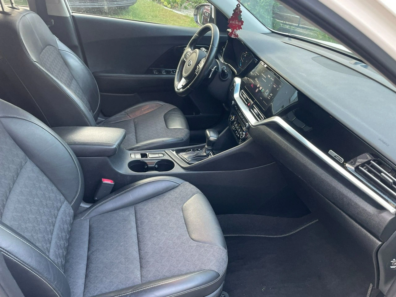 Kia Niro - Zdjęcie 13