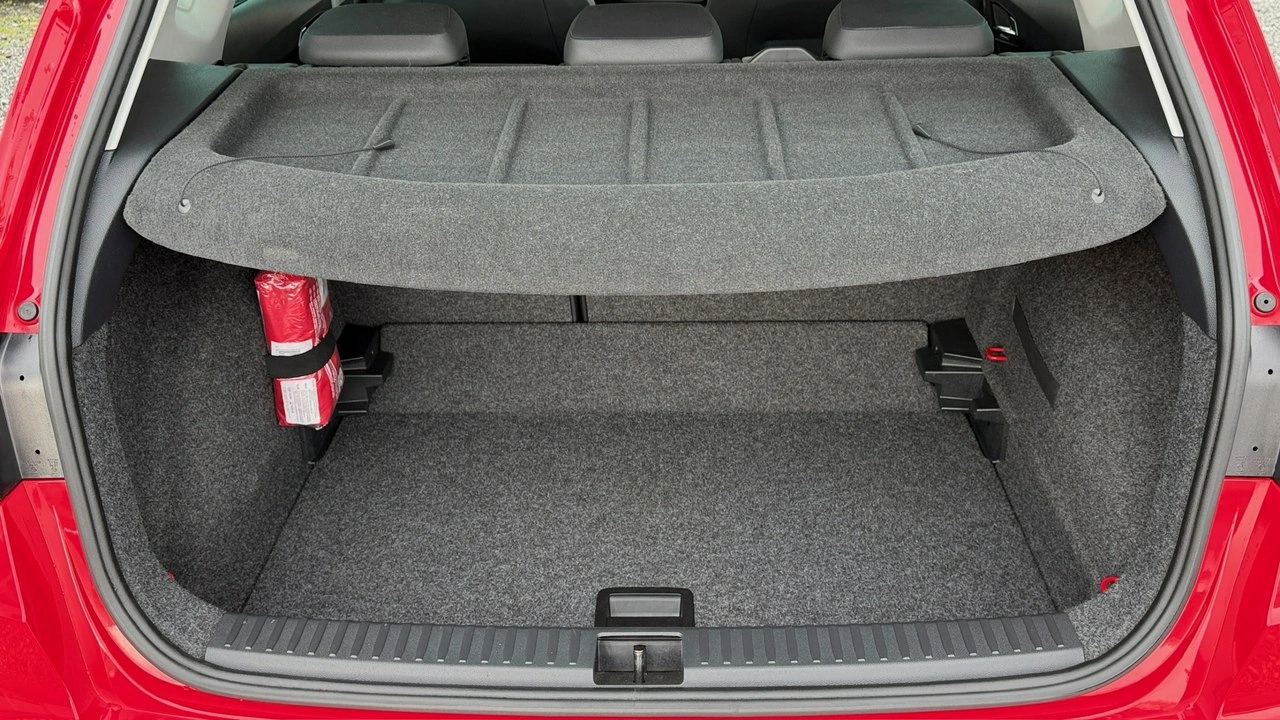 Seat Arona - Zdjęcie 10