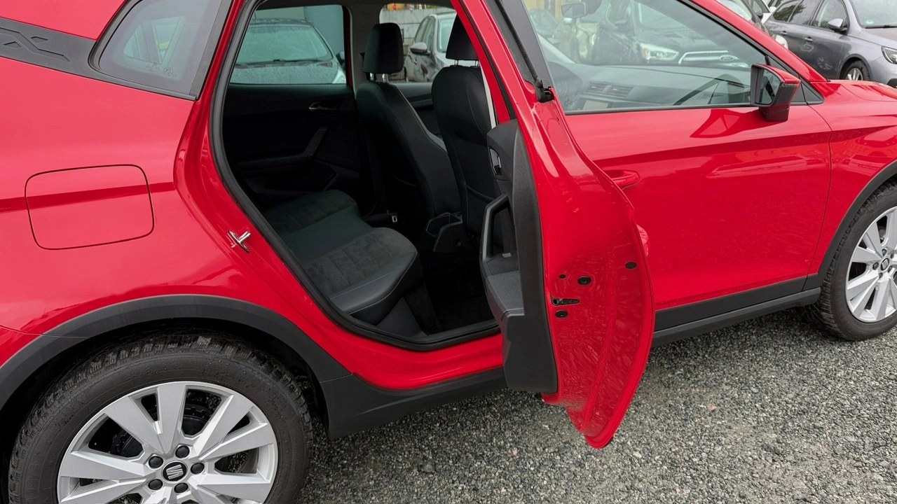 Seat Arona - Zdjęcie 19