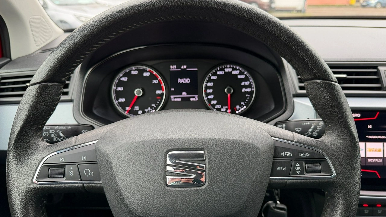 Seat Arona - Zdjęcie 24