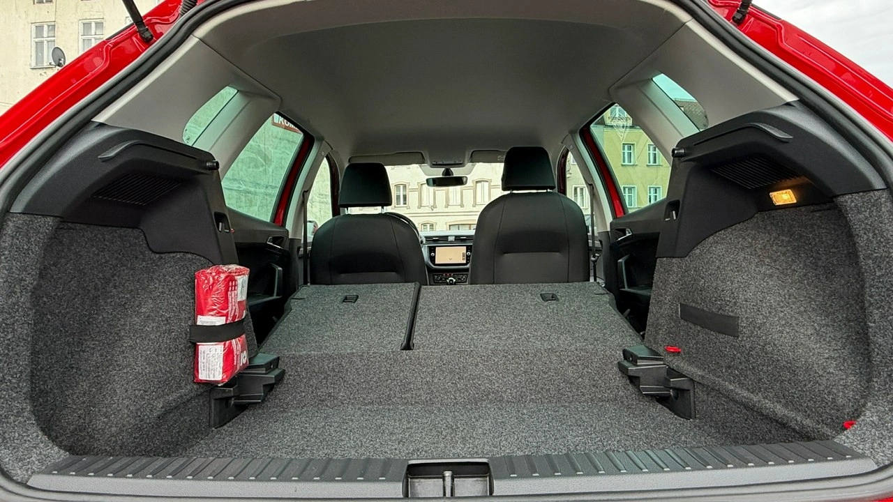 Seat Arona - Zdjęcie 8