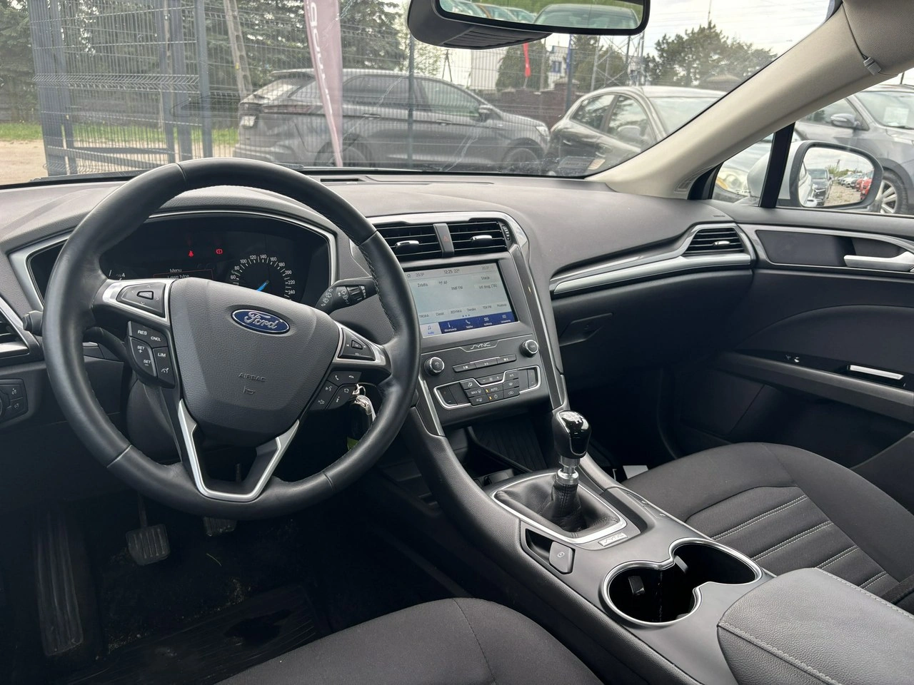 Ford Mondeo - Zdjęcie 18