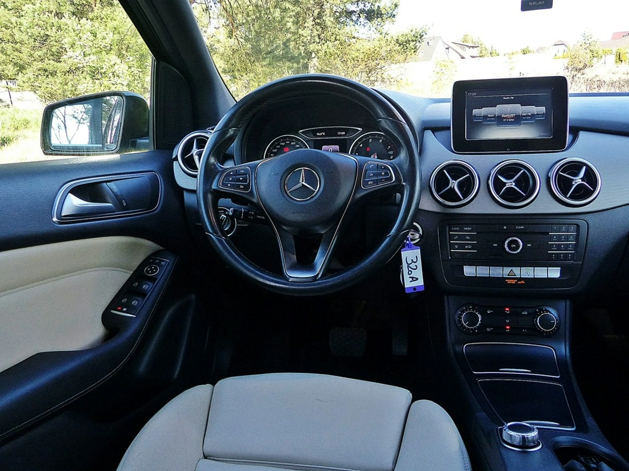 Mercedes B 180 - Zdjęcie 34