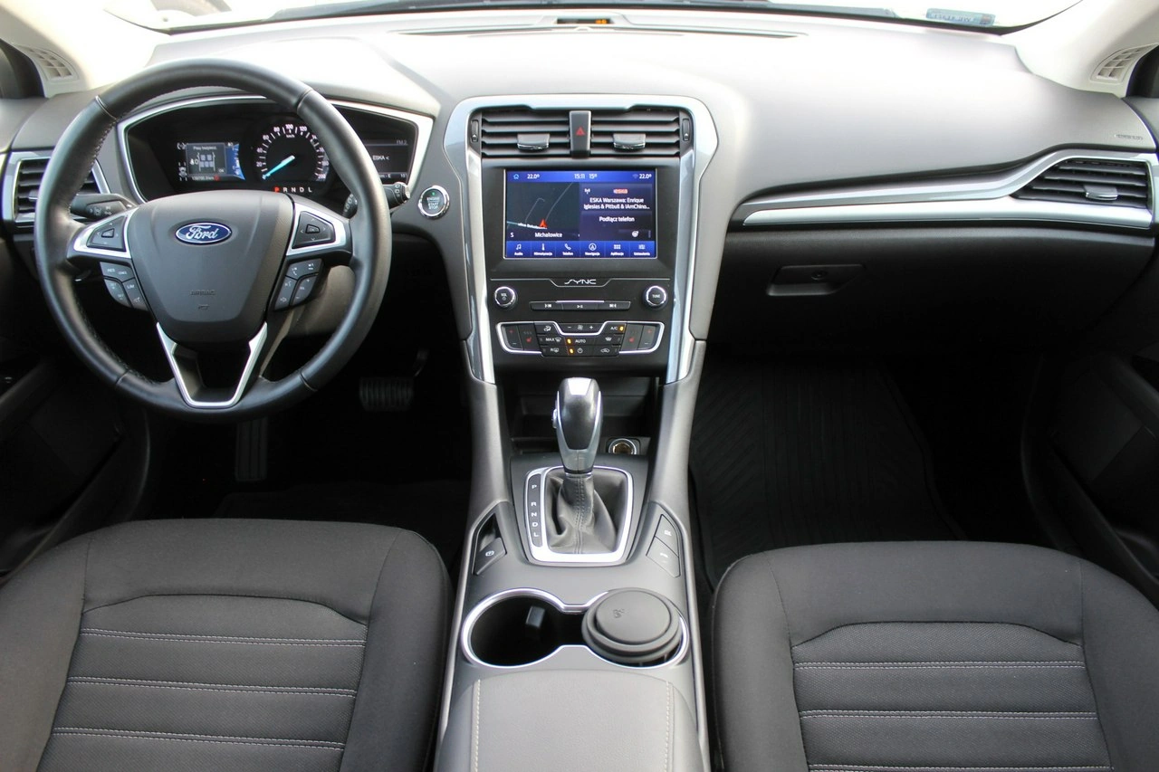 Ford Mondeo SW - Zdjęcie 9
