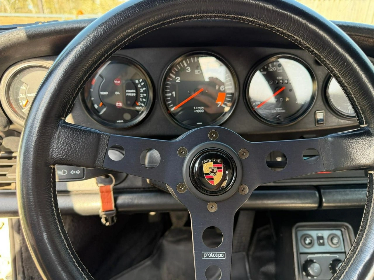 Porsche 911 - Zdjęcie 12