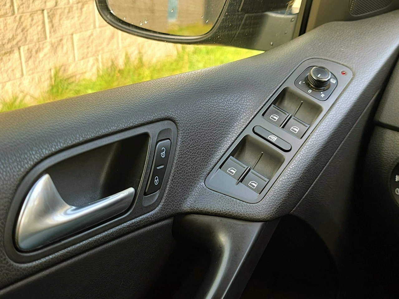 Volkswagen Tiguan - Zdjęcie 13