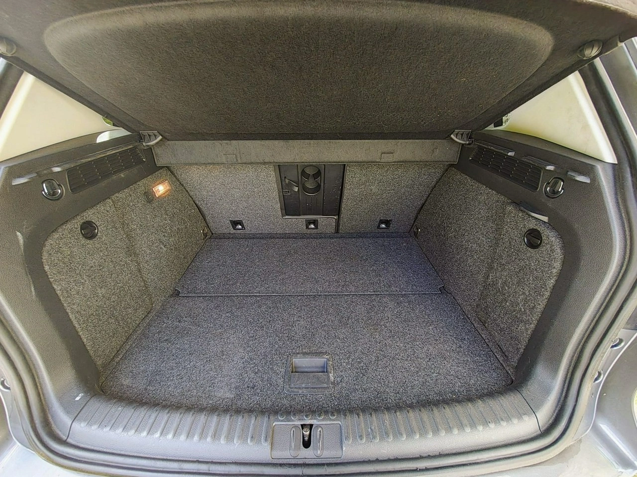 Volkswagen Tiguan - Zdjęcie 22