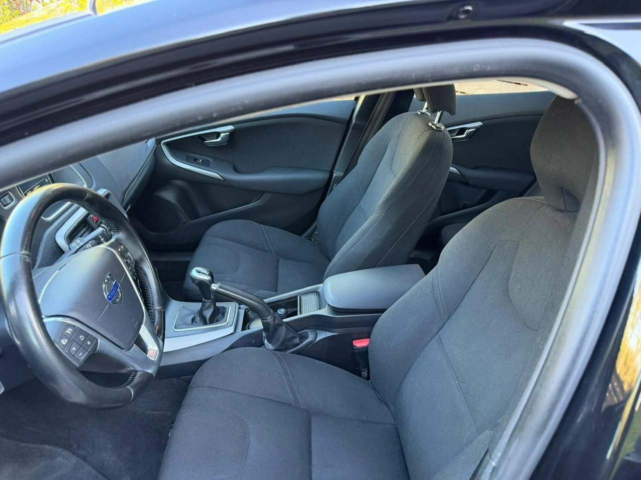 Volvo V40 - Zdjęcie 10