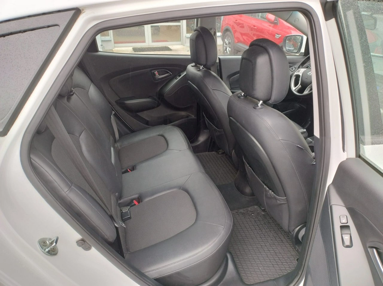 Hyundai ix35 - Zdjęcie 11