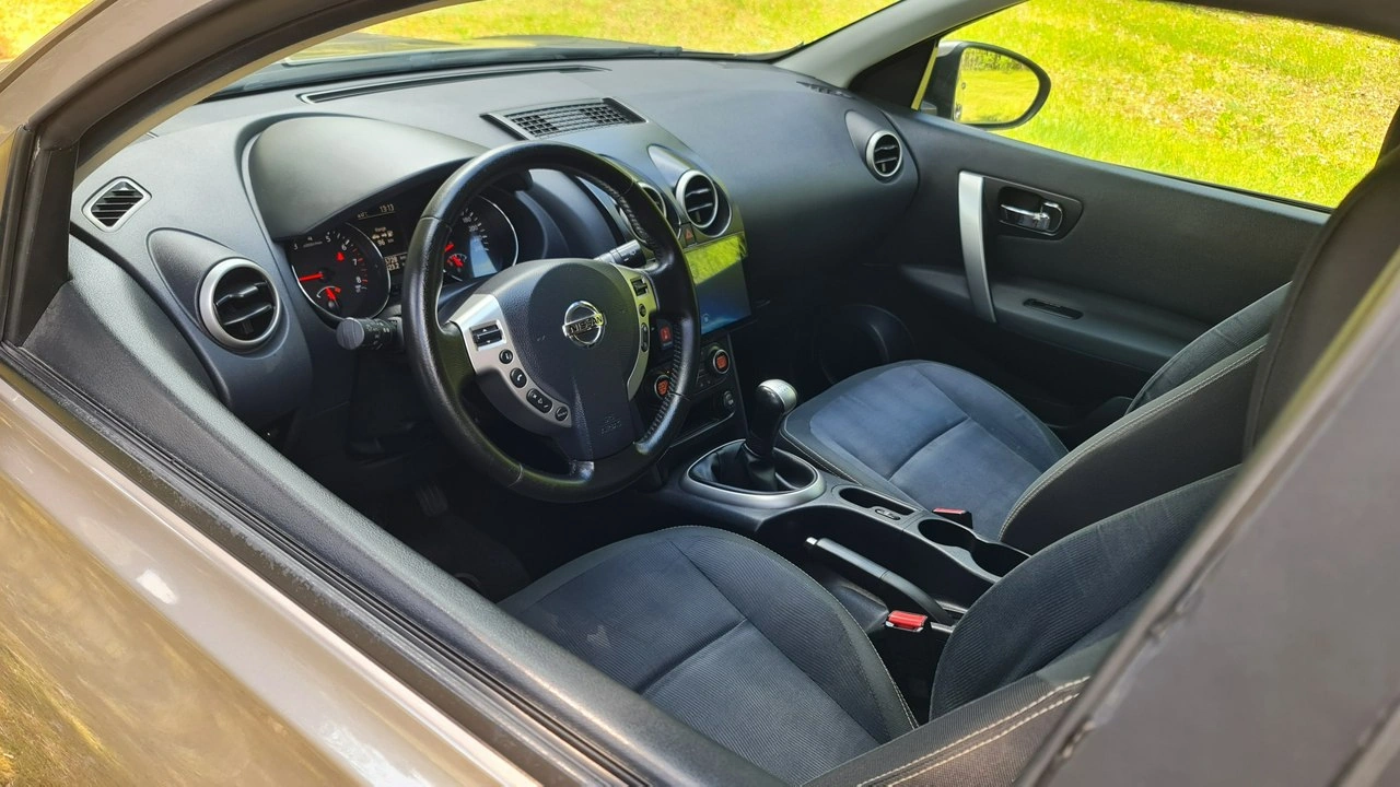 Nissan Qashqai - Zdjęcie 9