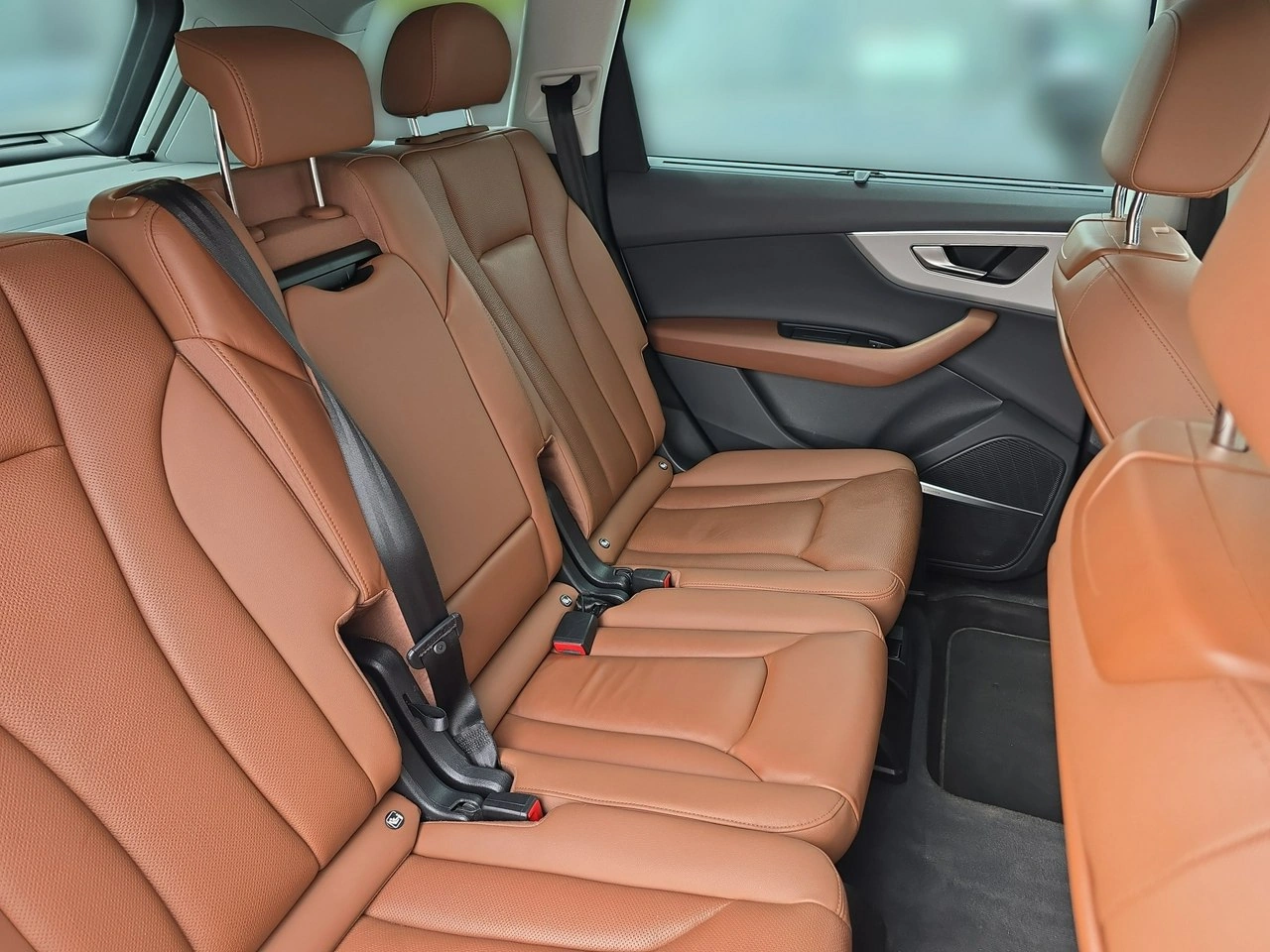 Audi Q7 - Zdjęcie 10